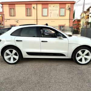 BM Automobili Pescara, SPECIALIZZATI NELLA COMPRAVENDITA DI VEICOLI SEMINUOVI